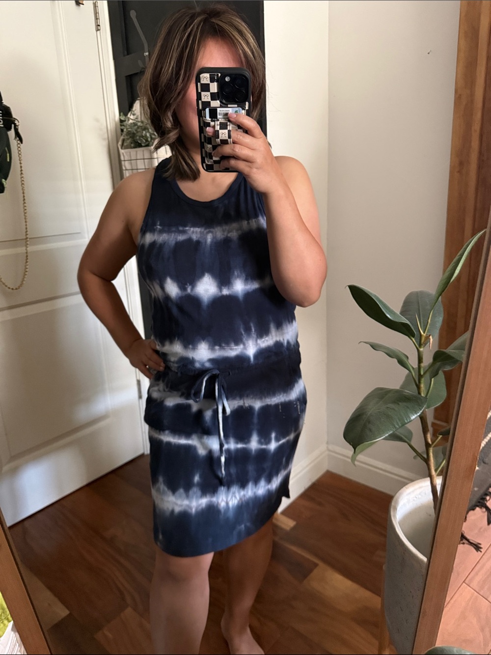 Sundry X Evereve Weekender Navy Tie Dye Racerback Tank Dress. 0 Run Big